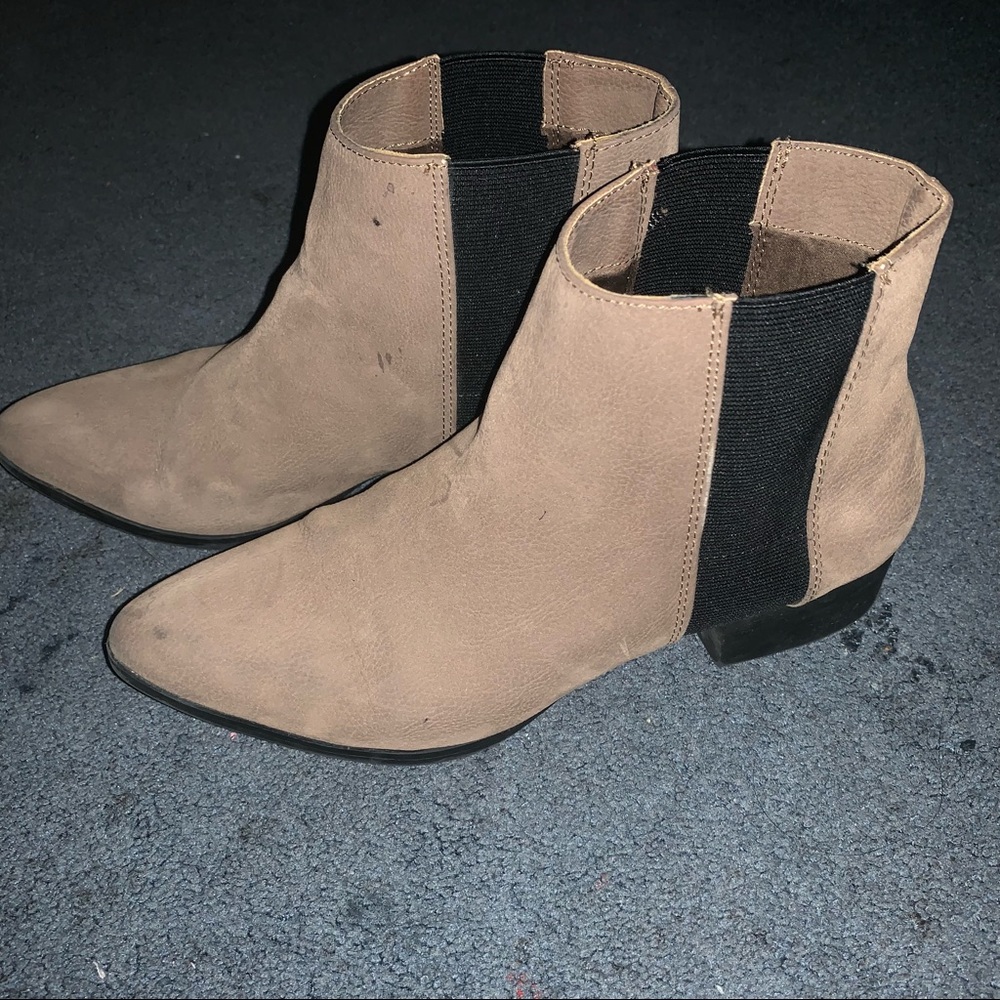 Chelsea Boots